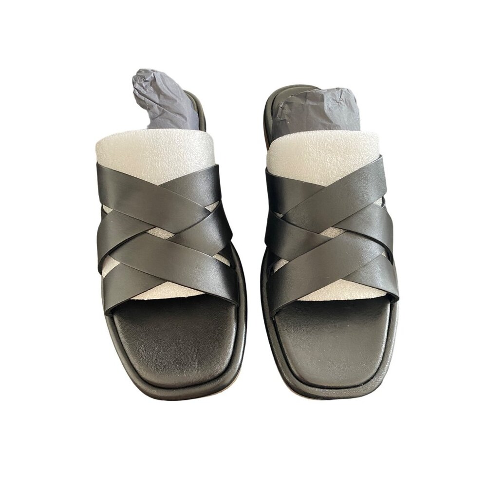 Journee Signature Women's Parkker Woven Sandals Black NWD Size 10